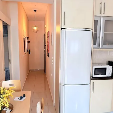 公寓 Little Apartment-1min Walk From Everywhere 干尼亞