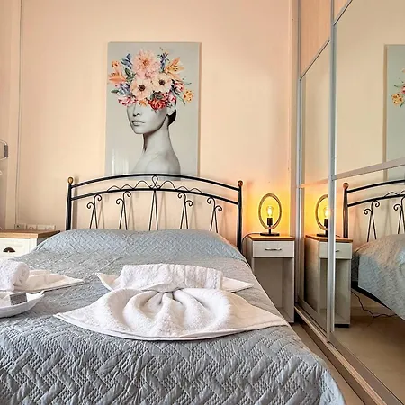 Little Apartment-1min Walk From Everywhere * Chania (Crete)